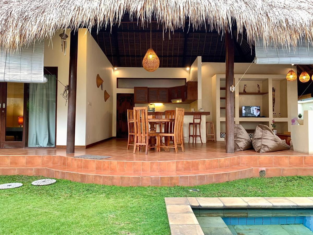 Alizee Villa Seminyak Exteriör bild