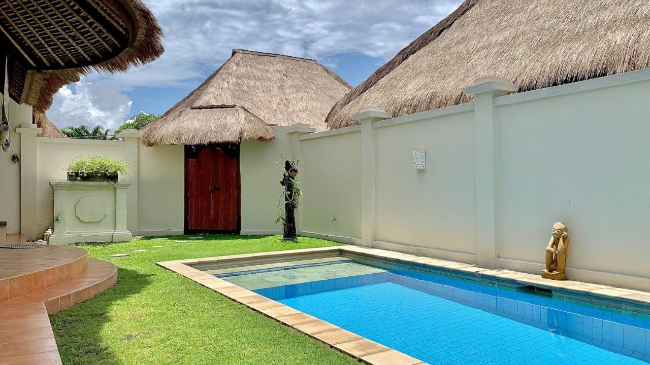 Alizee Villa Seminyak Exteriör bild